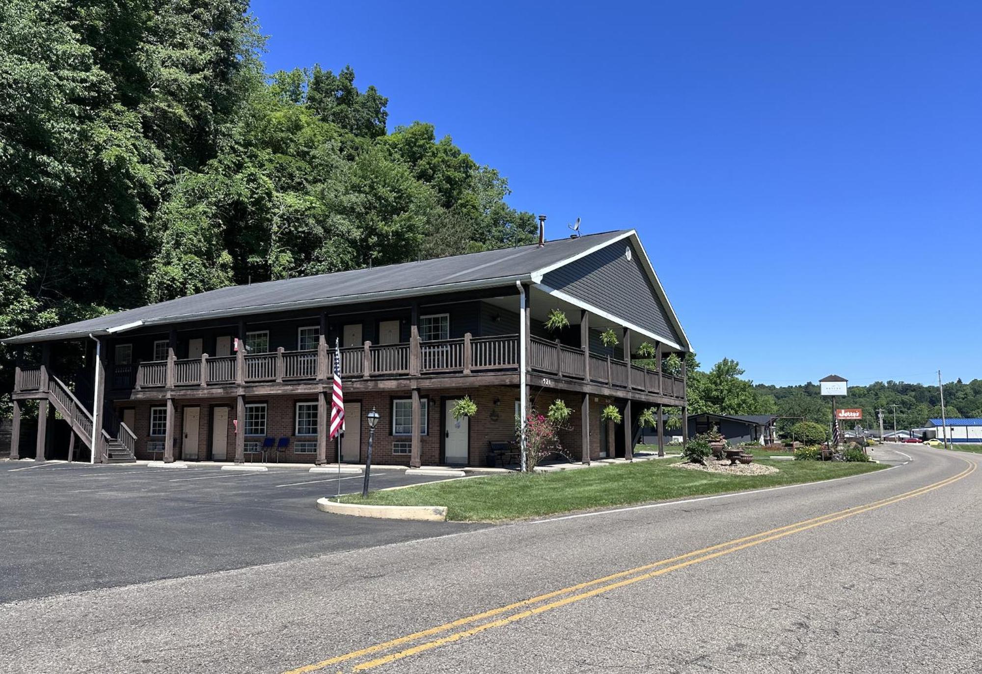 The Roscoe Boutique Motel Coshocton Room photo